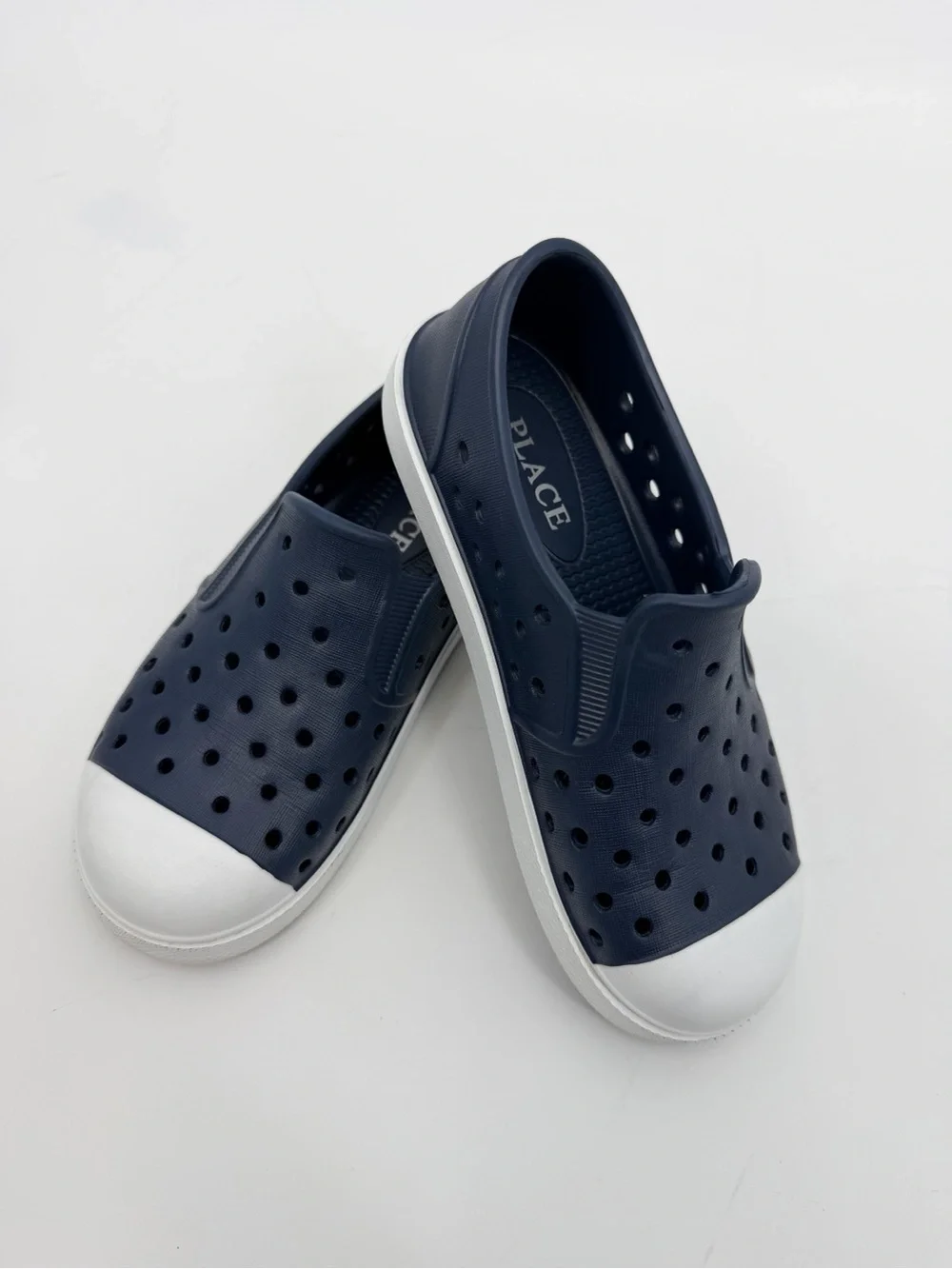 The Children’s Place Navy Blue Slip-On Water Shoes Sneakers Size 1